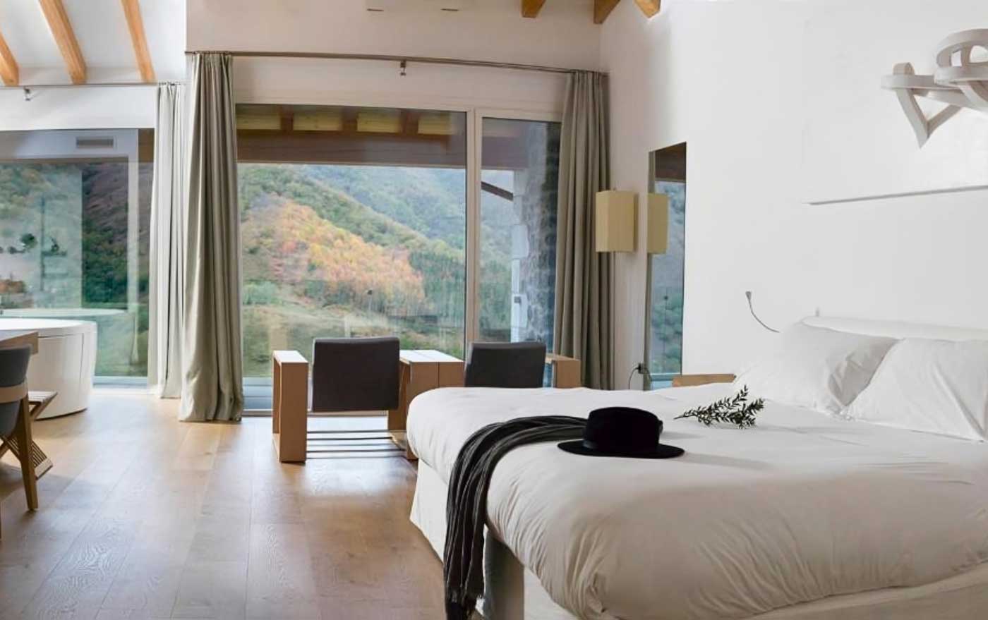 No imagines cómo sería dormir en una nube. Ven y pruébalo