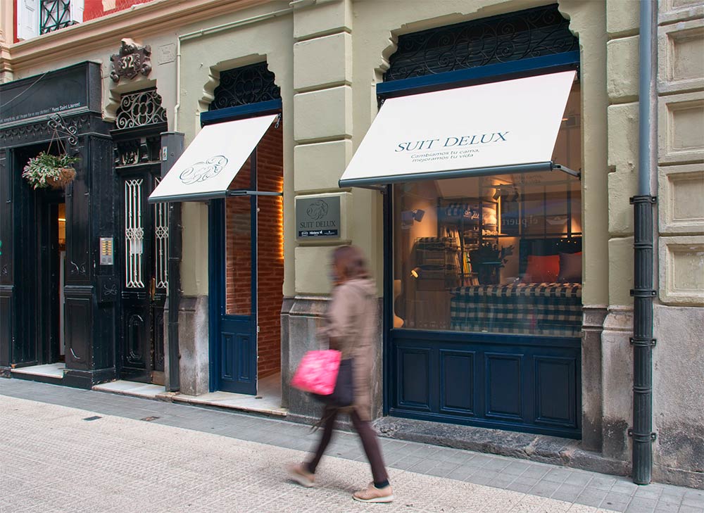 El 29 de marzo inauguramos nuestra nueva tienda Suit Delux, en Bilbao El 29 de marzo inauguramos nuestra nueva tienda Suit Delux, en Bilbao