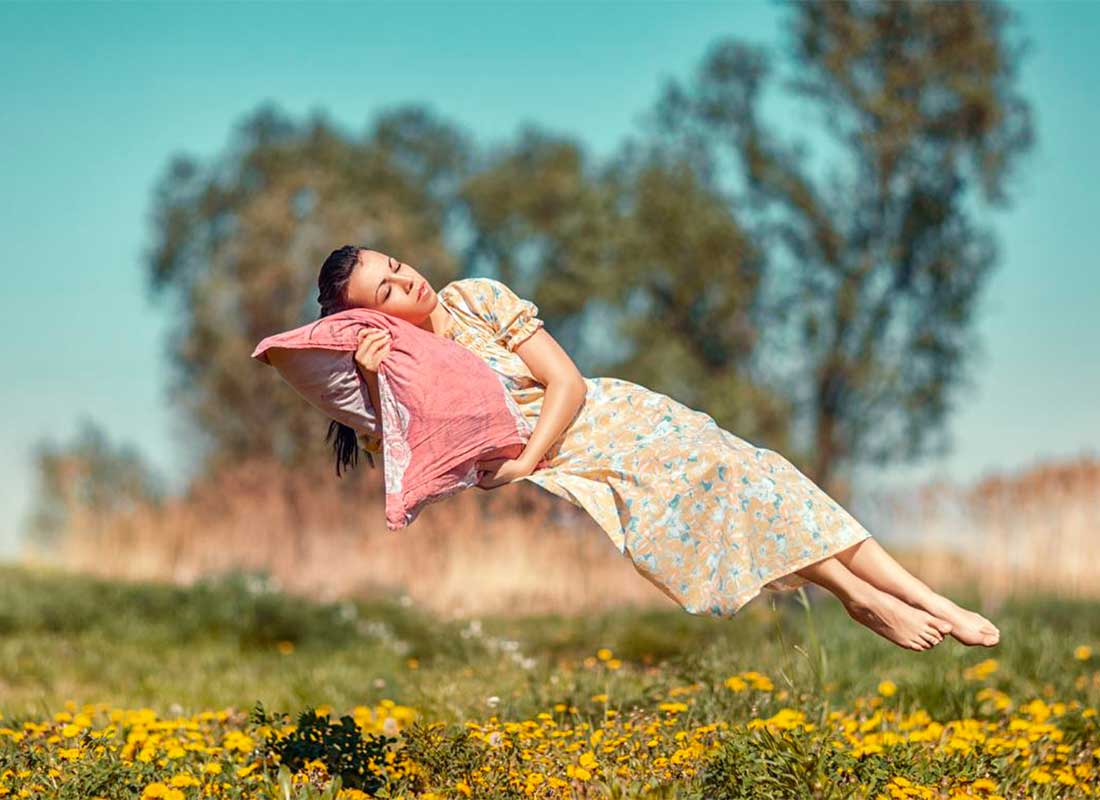 Los ciclos del sueño: 4 etapas en la fase NREM y fase REM. Suit Delux