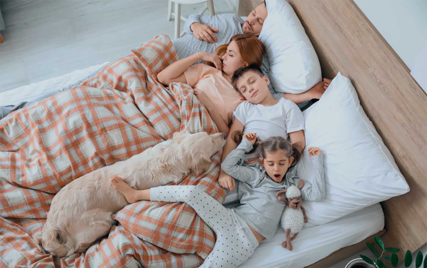 Dormir con los padres puede fortalecer el vínculo emocional