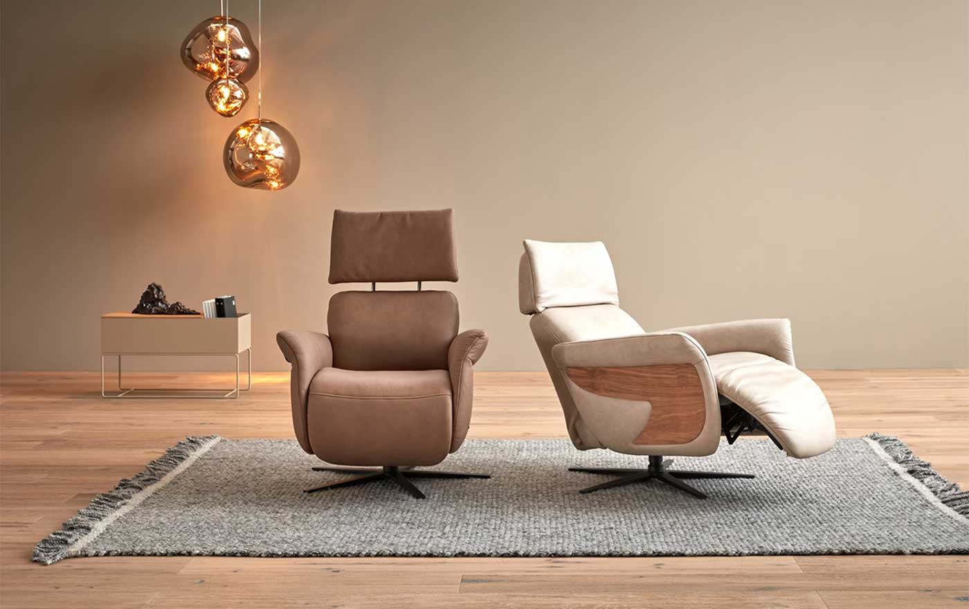 Sillón Himolla EASYSWING 7150. Diseño elegante y personalización