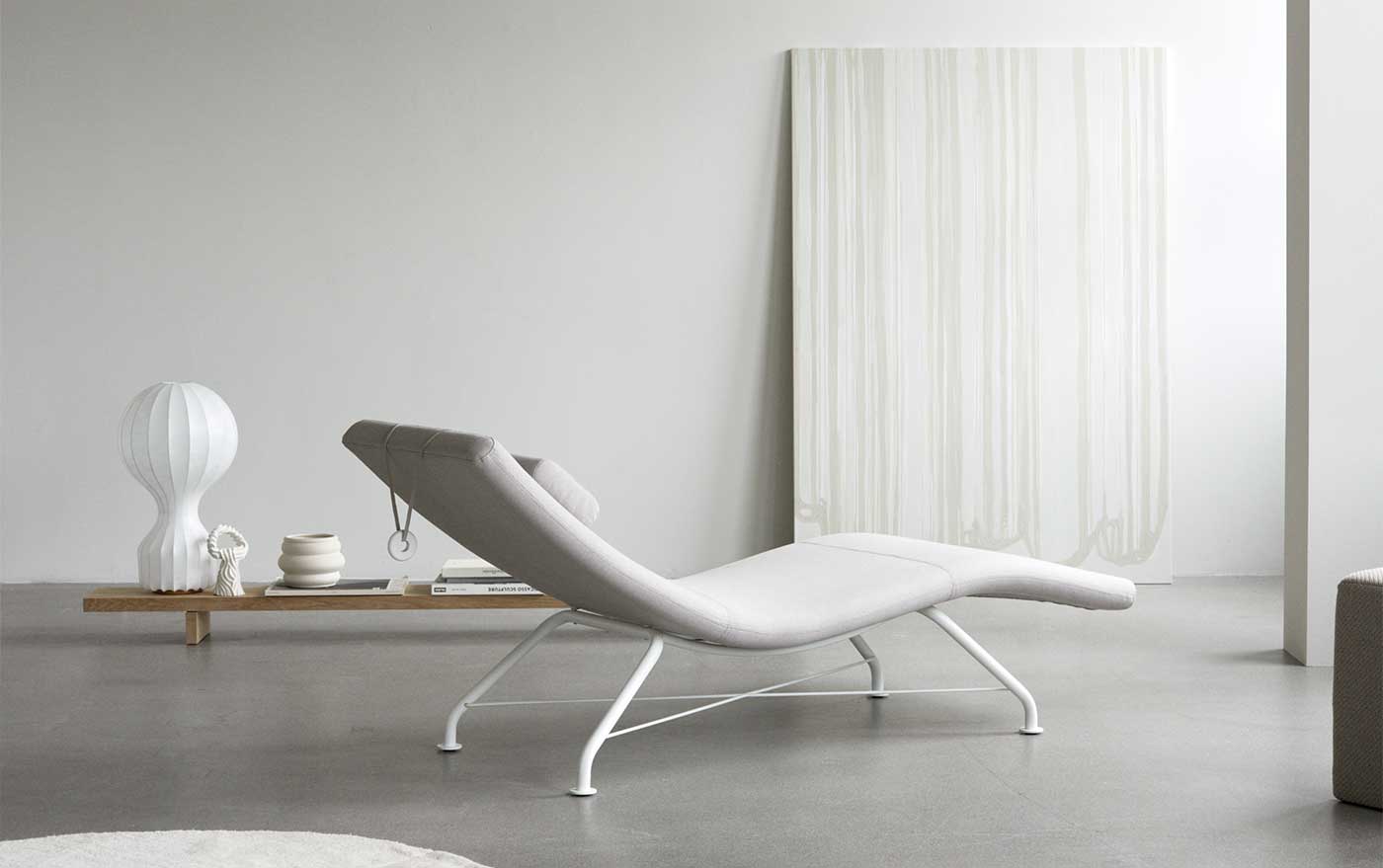 Chaise Longue Softline Sense. Diseño equilibrado, comodidad al alcance
